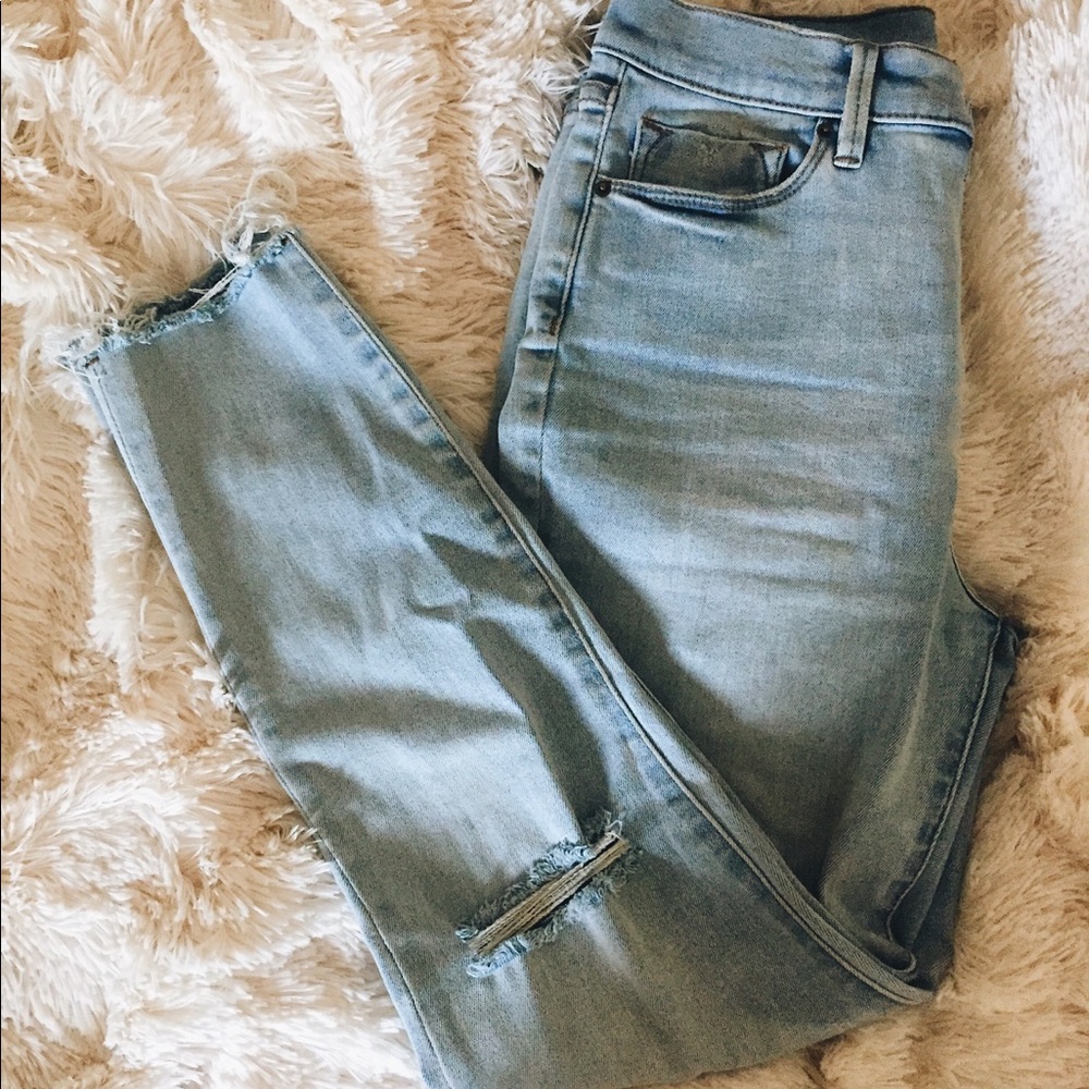 Light-wash Stretchy Crop Twig Skinny Jeans by BDG